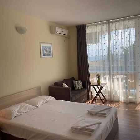 Rutland Sp Apartments 拉夫达 外观 照片