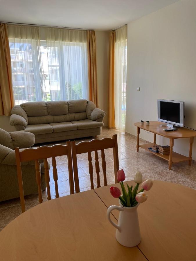 Rutland Sp Apartments 拉夫达 外观 照片