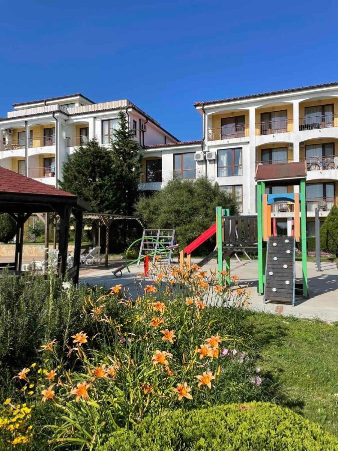 Rutland Sp Apartments 拉夫达 外观 照片