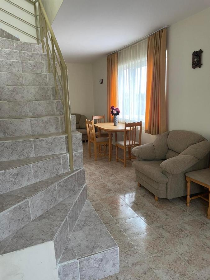 Rutland Sp Apartments 拉夫达 外观 照片