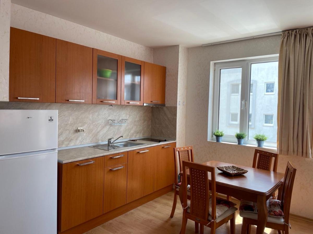 Rutland Sp Apartments 拉夫达 外观 照片